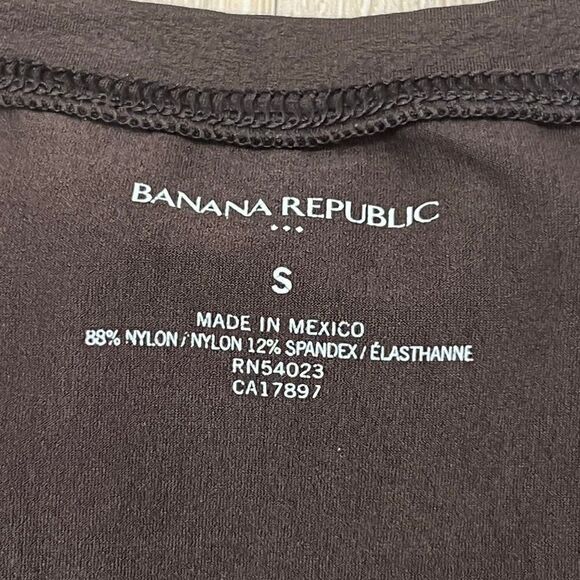 Gap, Banana Republic & Danskin now, T-Shirt & Tank Top Lot of 6, Women’s S/M - Picture 4 of 16